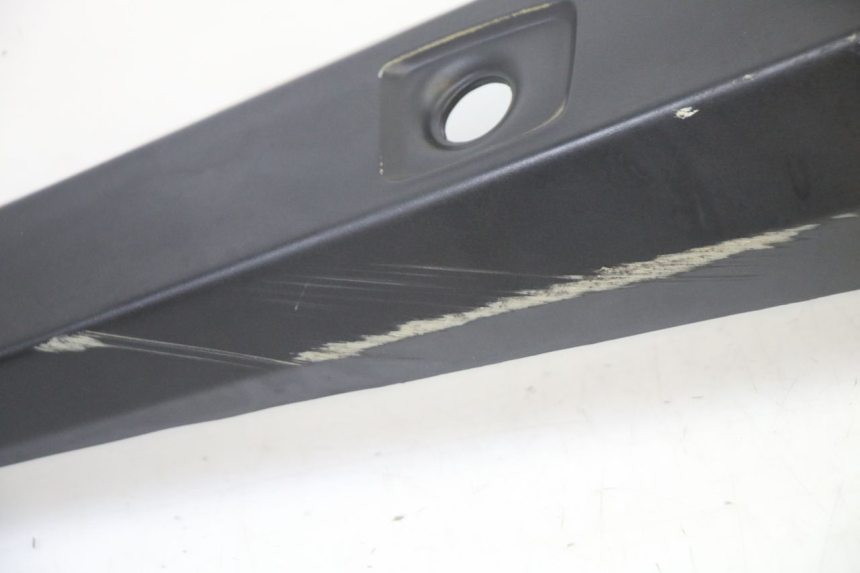 photo de REAR RIGHT PANEL GILERA RUNNER SP 50 (2006 - 2008) - Alternative perspective