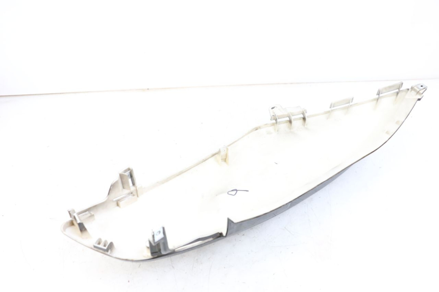 photo de REAR RIGHT PANEL JM MOTORS SANTANA 50 (2014 - 2023) - Component detail