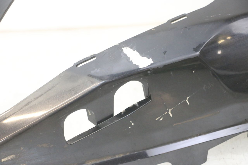 photo de REAR RIGHT PANEL PEUGEOT SATELIS COMPRESSOR K15 125 (2006 - 2009) - Distinctive features