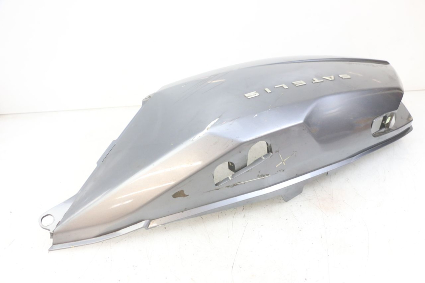 photo de RIGHT REAR SIDE PANEL PEUGEOT SATELIS 125 (2006 - 2009) - Surface and material condition