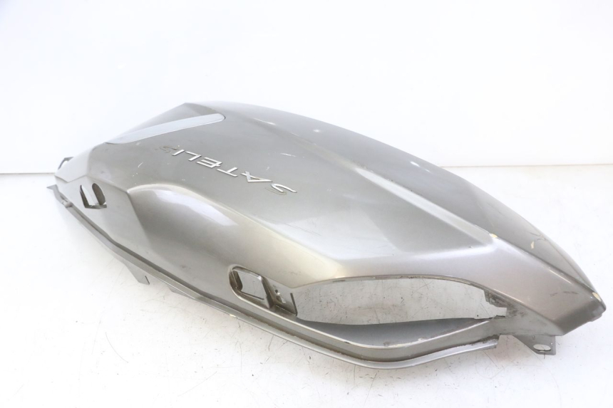 photo de REAR RIGHT PANEL PEUGEOT SATELIS 125 (2013 - 2018) - Surface and material condition