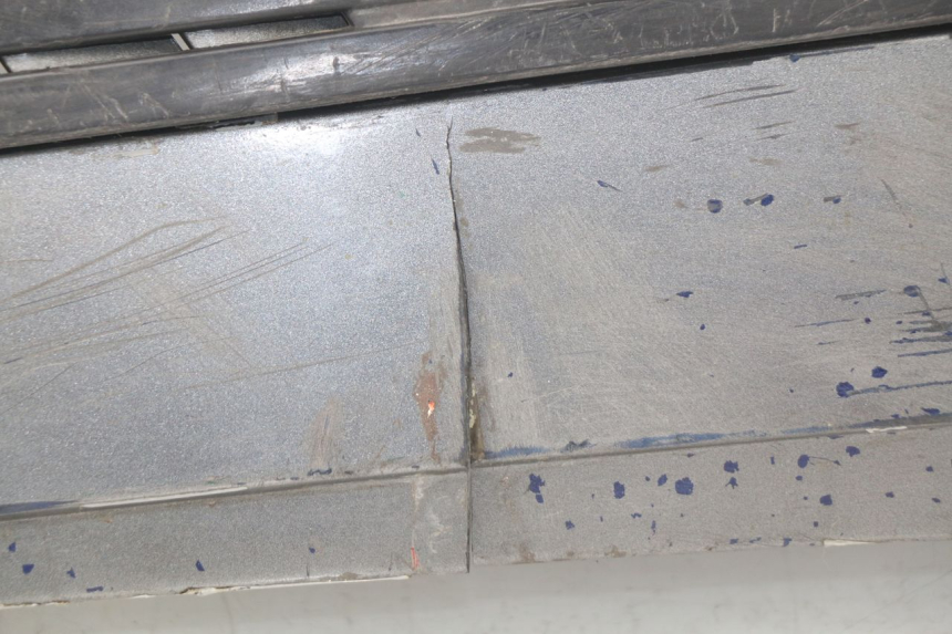 photo de REAR RIGHT PANEL PEUGEOT SC 50 (1988 - 1992) - Distinctive features