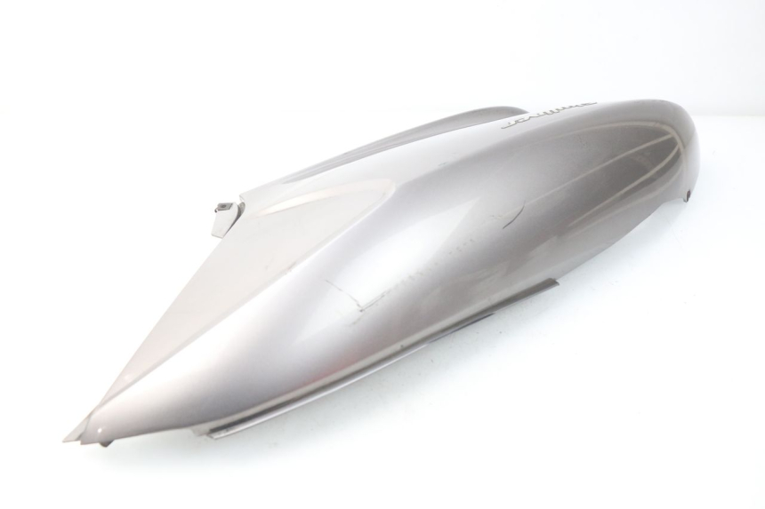 photo de REAR RIGHT PANEL MBK SKYLINER 125 (2004 - 2007) - Fixing points details