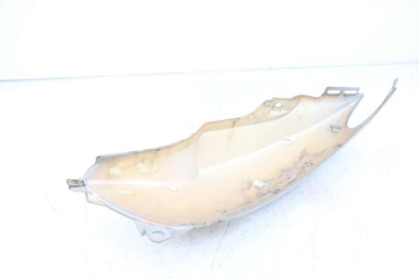 photo de RIGHT REAR SIDE PANEL PEUGEOT SPEEDFIGHT 100 (1997 - 2007) - Zoom on usage condition