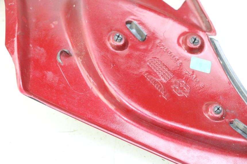 photo de REAR RIGHT PANEL TRIUMPH SPRINT 900 (1995 - 1998) - Component detail