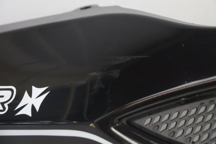 photo de REAR RIGHT PANEL CAN-AM SPYDER RS 1000 (2008 - 2012) - Zoom on usage condition