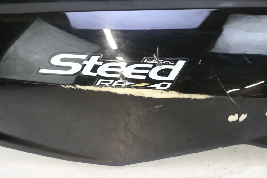 photo de REAR RIGHT PANEL RAZZO STEED 125 (2012 - 2018) - Surface and material condition