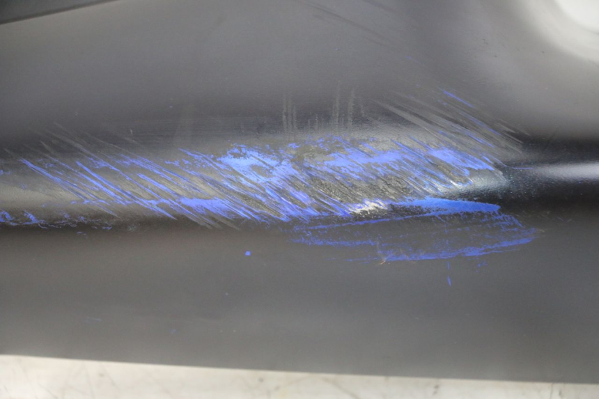 photo de REAR RIGHT PANEL SUZUKI SV S 650 (1999 - 2002) - Component zoom