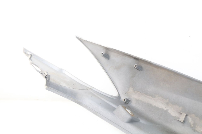 photo de REAR RIGHT PANEL SYM SYMPHONY 50 (2009 - 2015) - Alternative perspective