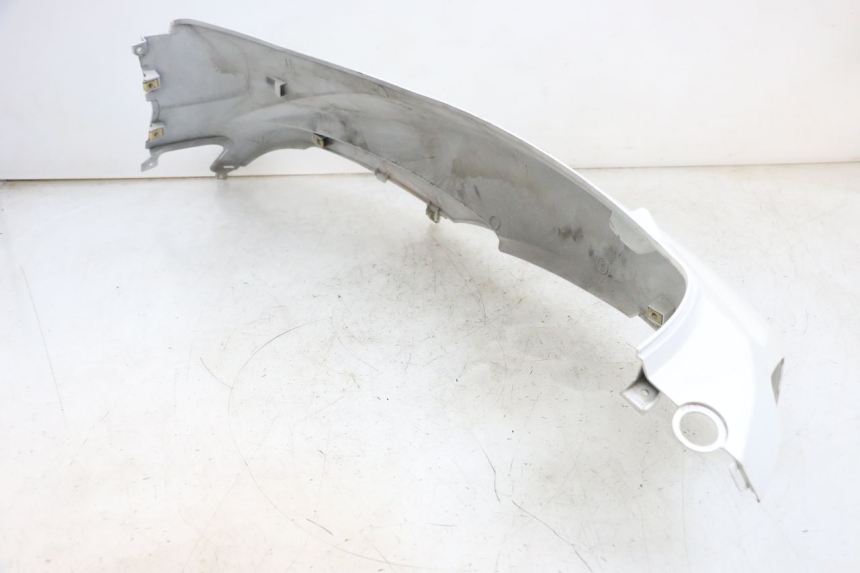 photo de REAR RIGHT PANEL PEUGEOT TWEET PRO EFI 4T 50 (2021 - 2022) - Surface and material condition