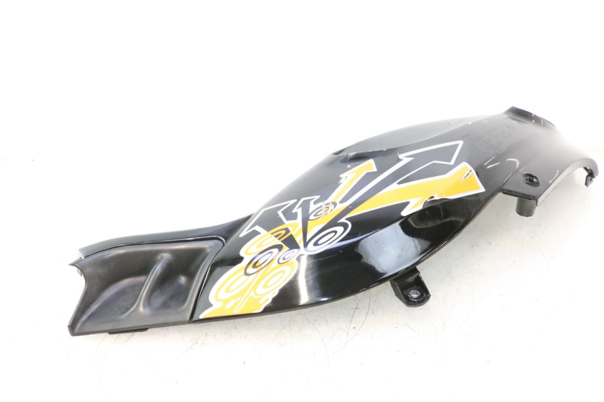 photo de REAR RIGHT PANEL PIAGGIO TYPHOON 50 (2000 - 2009) - Additional view of the item
