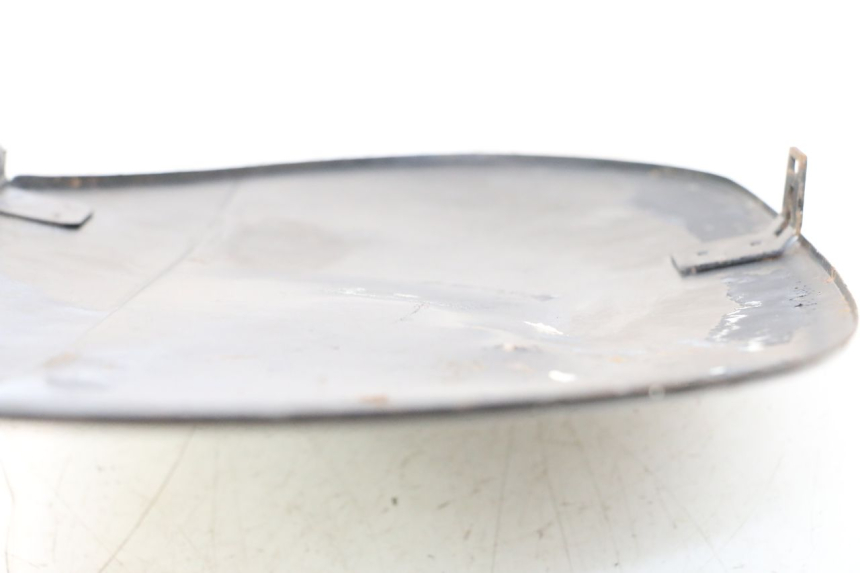 photo de REAR RIGHT PANEL PIAGGIO VESPA PK FL 2T 50 (1990 - 1996) - Zoom on usage condition