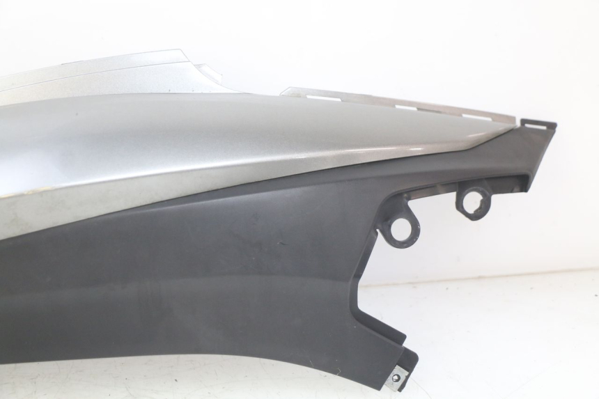 photo de RIGHT REAR SIDE PANEL HONDA VISION NSC R 50 (2013 - 2015) - Markings and original references