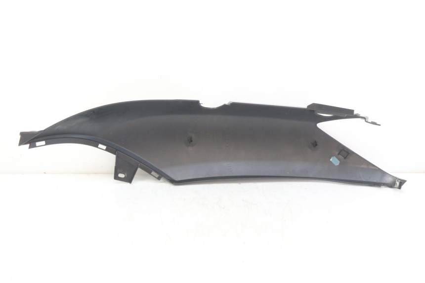 photo de REAR RIGHT PANEL YAMAHA X-CITY XCITY 125 (2007 - 2013) - Component detail