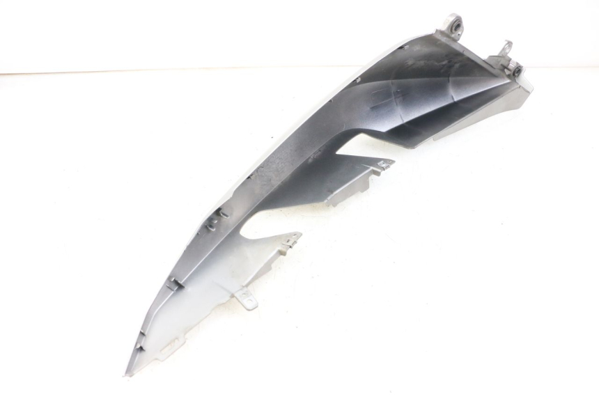 photo de RIGHT REAR SIDE PANEL YAMAHA XMAX X-MAX ABS 125 (2017 - 2020) - Component detail