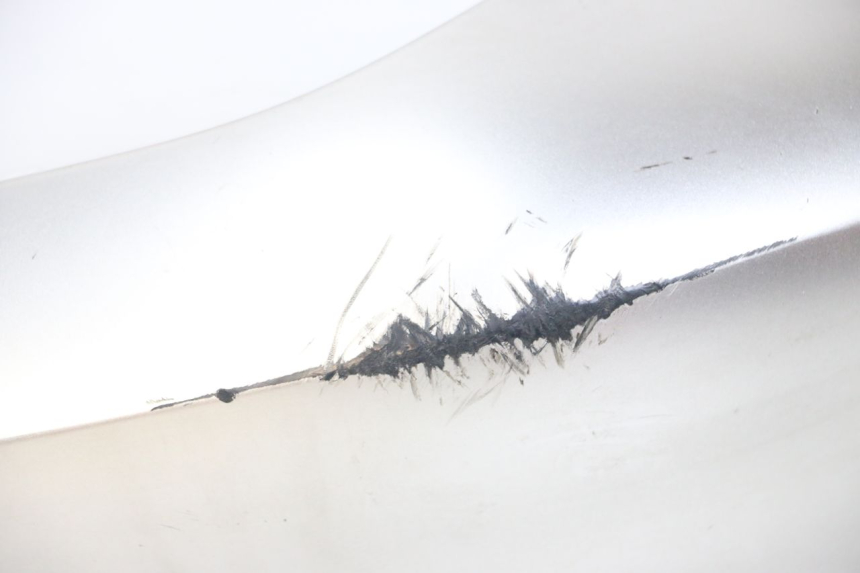 photo de RIGHT REAR SIDE PANEL YAMAHA XMAX X-MAX ABS 125 (2017 - 2020) - Markings and original references