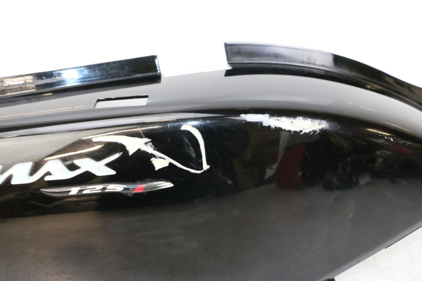 photo de RIGHT REAR SIDE PANEL YAMAHA XMAX X-MAX 125 (2006 - 2009) - Markings and original references