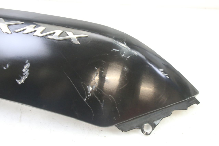 photo de REAR RIGHT PANEL YAMAHA X-MAX XMAX 125 (2010 - 2013) - Alternative perspective