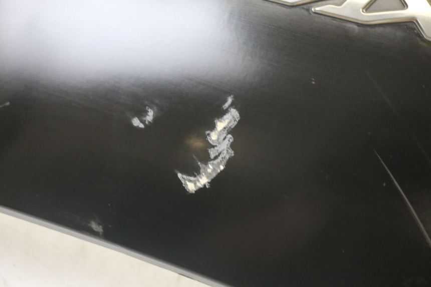 photo de REAR RIGHT PANEL YAMAHA X-MAX XMAX 125 (2010 - 2013) - Product overview