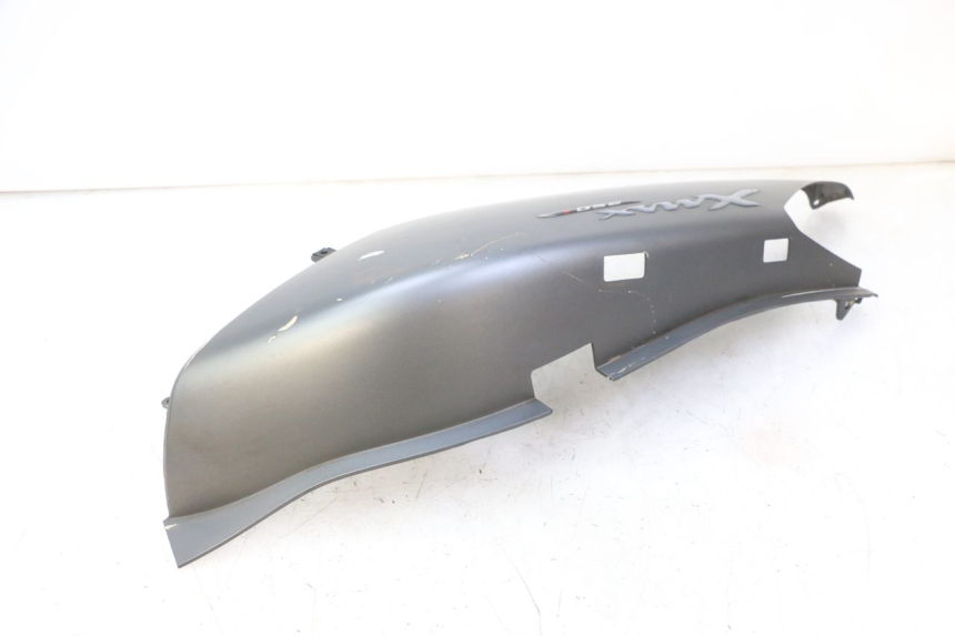 photo de RIGHT REAR SIDE PANEL YAMAHA X-MAX XMAX 250 (2006 - 2009) - Technical close-up