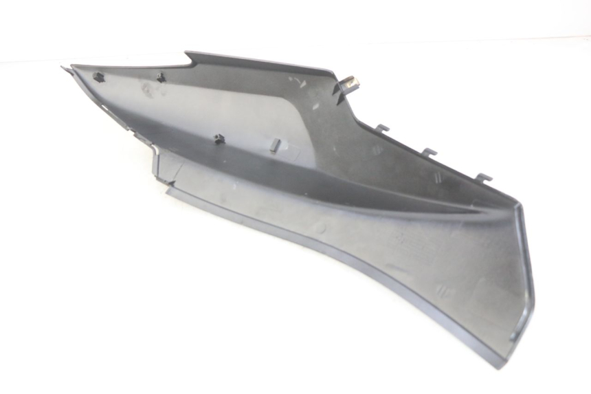 photo de RIGHT REAR SIDE PANEL SYM X-PRO 4T 50 (2014 - 2021) - Technical close-up