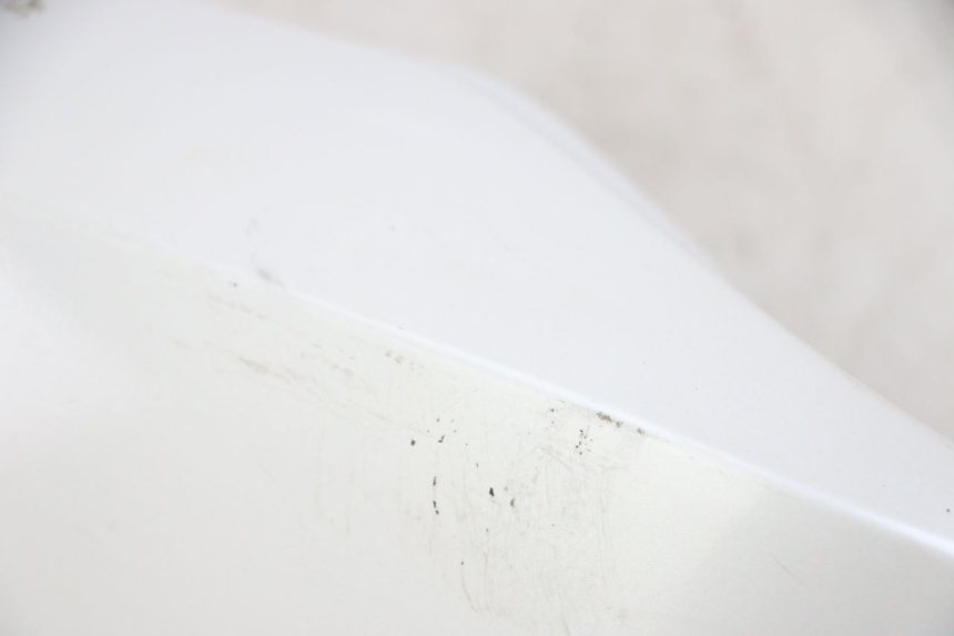 photo de REAR RIGHT PANEL YAMAHA XJ6 ABS 600 (2008 - 2016) - Checked used part