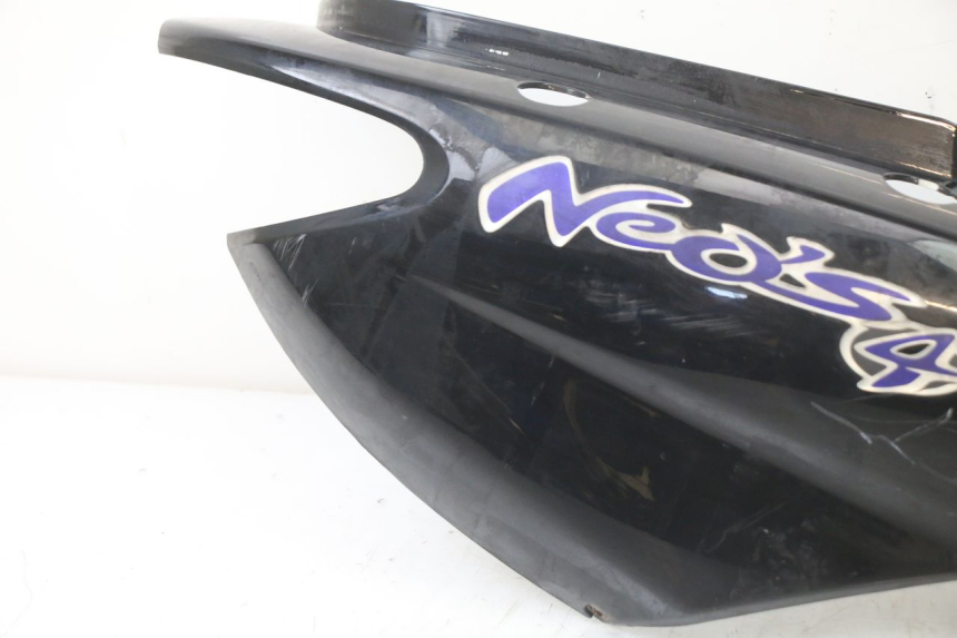 photo de RIGHT REAR SIDE PANEL YAMAHA NEOS NEO'S 4T 50 (2008 - 2016) - Zoom on usage condition