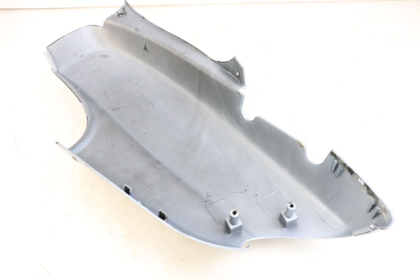 photo de REAR RIGHT PANEL YAMAHA YN NEO'S 50 (1997 - 2004) - Component detail