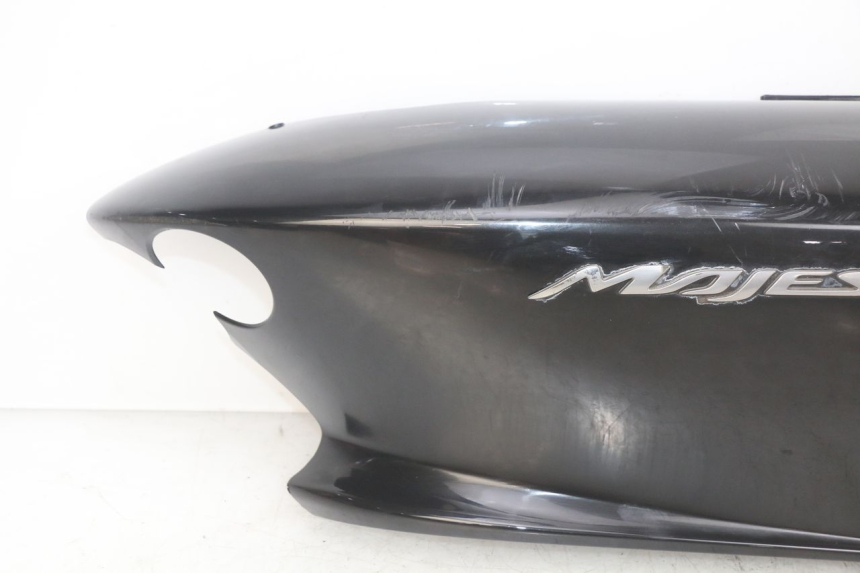 photo de RIGHT REAR SIDE PANEL YAMAHA YP MAJESTY 125 (2007 - 2010) - Markings and original references