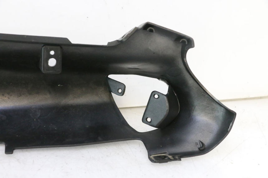 photo de REAR RIGHT PANEL KAWASAKI ZZR 600 (1995 - 2004) - Additional view of the item