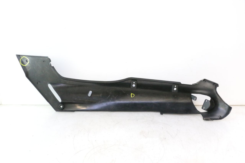 photo de REAR RIGHT PANEL KAWASAKI ZZR 600 (1995 - 2004) - Markings and original references
