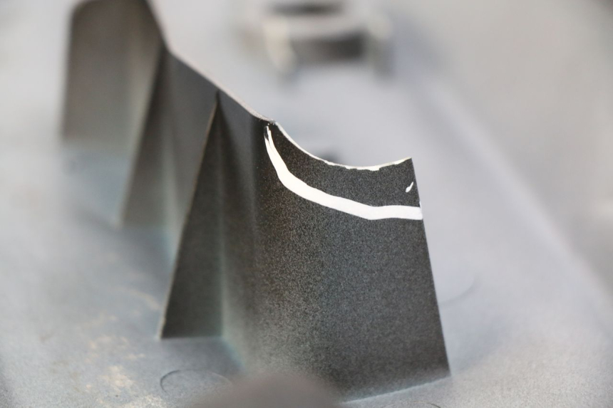 photo de LEFT REAR SIDE PANEL KYMCO AGILITY 16+ 4T 50 (2018 - 2023) - Zoom on usage condition