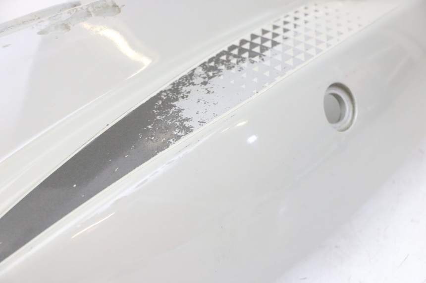 photo de LEFT REAR SIDE PANEL KYMCO AGILITY 4T 50 (2018 - 2022) - Component zoom