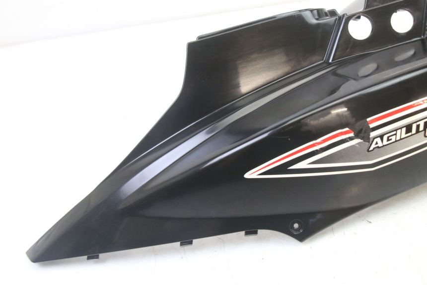 photo de LEFT REAR SIDE PANEL KYMCO AGILITY 4T 50 (2005 - 2018) - Component detail