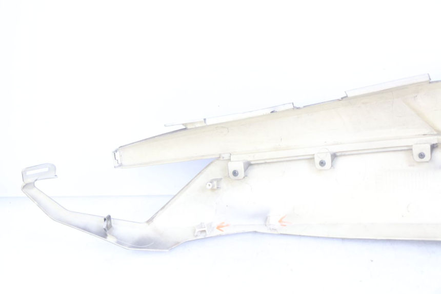 photo de LEFT REAR SIDE PANEL NECO ALEXONE 125 (2017 - 2024) - Surface and material condition