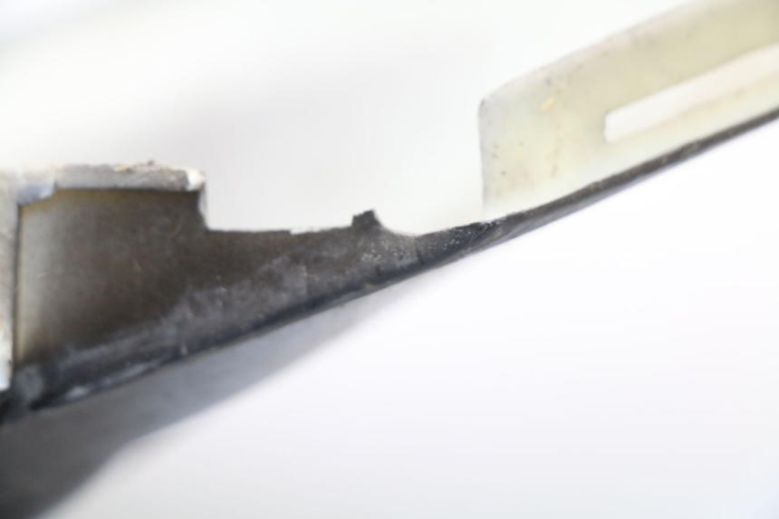photo de LEFT REAR SIDE PANEL JONWAY AZTRAL 125 (2008 - 2017) - Component detail