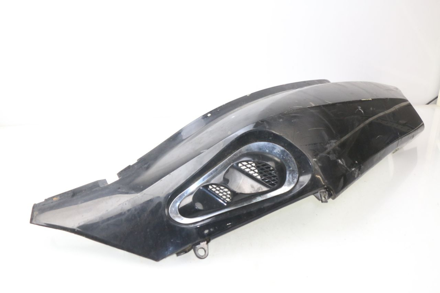 photo de LEFT REAR SIDE PANEL JONWAY AZTRAL 125 (2008 - 2017) - High-resolution close-up