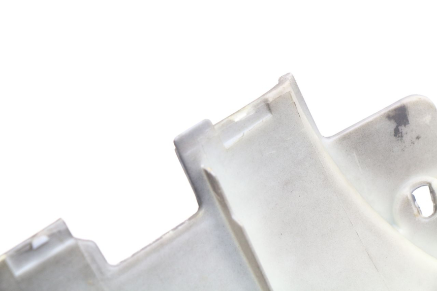 photo de LEFT REAR SIDE PANEL JONWAY AZTRAL 125 (2008 - 2017) - Product overview