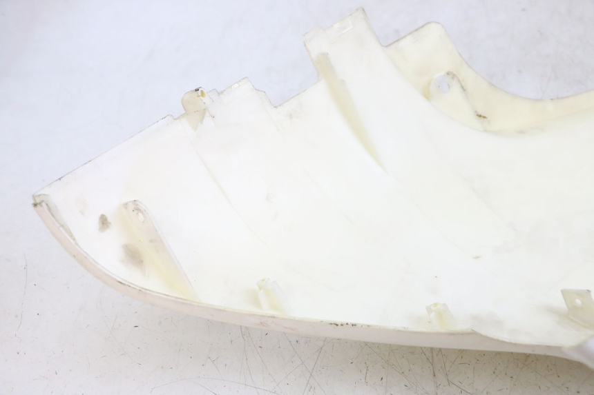 photo de LEFT REAR SIDE PANEL JONWAY AZTRAL 125 (2008 - 2017) - Fixing points details