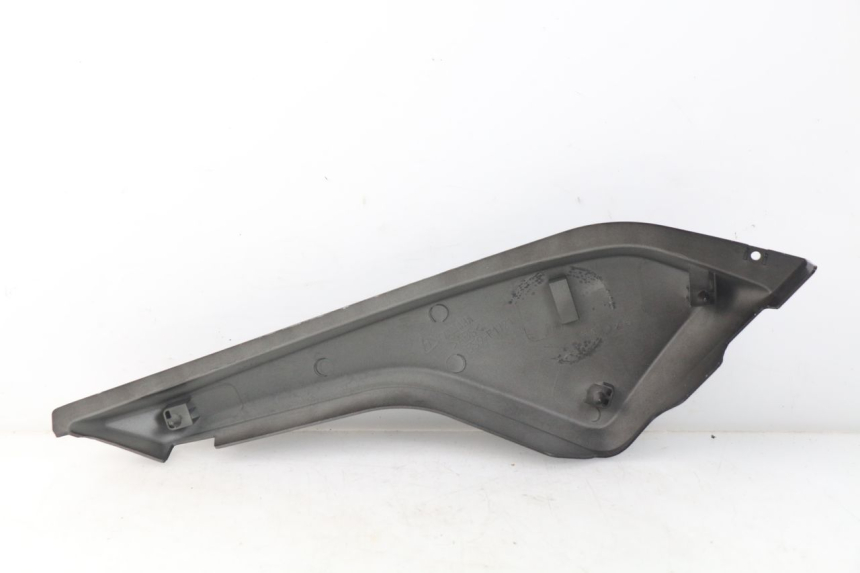 photo de LEFT REAR SIDE PANEL YAMAHA BW'S BWS 125 (2010 - 2013) - Alternative perspective