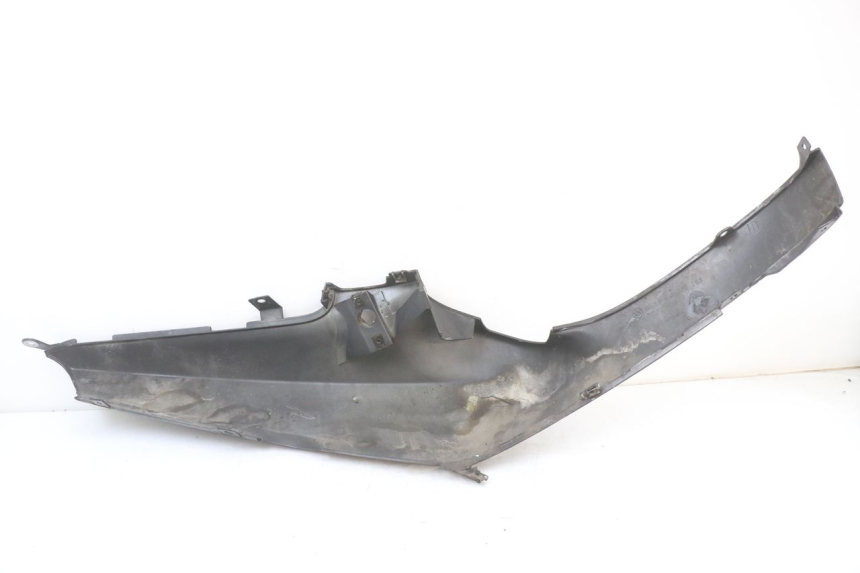 photo de LEFT REAR SIDE PANEL BMW C1 125 (2000 - 2003) - Technical close-up