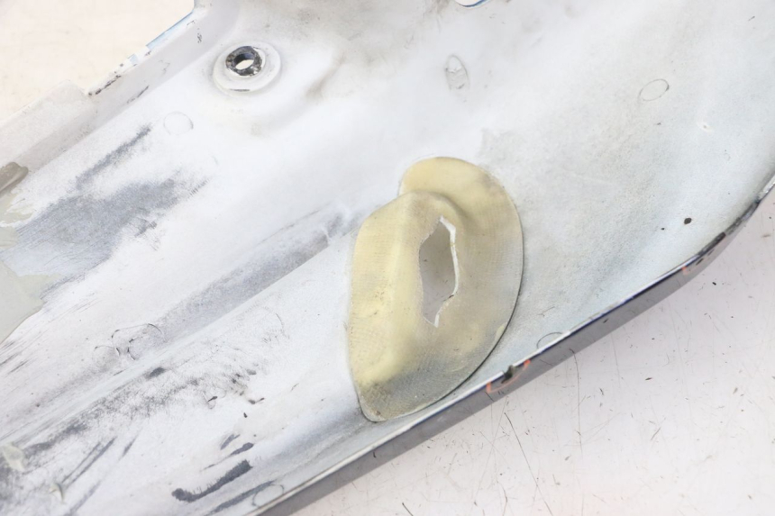 photo de REAR LEFT PANEL HONDA CBR RR FIREBLADE 900 (1992 - 1994) - Component detail