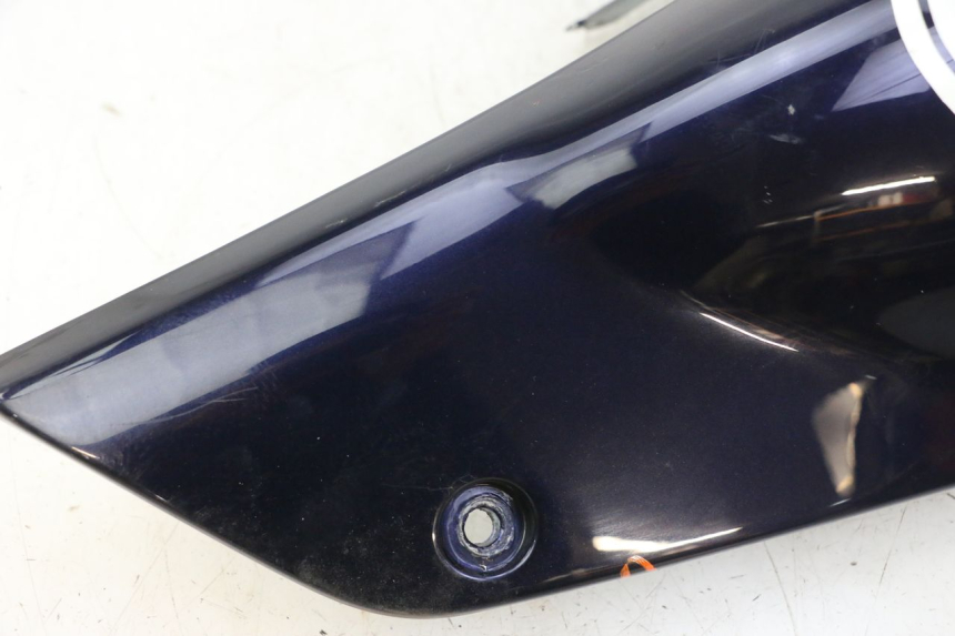 photo de REAR LEFT PANEL HONDA CBR RR FIREBLADE 900 (1992 - 1994) - Markings and original references