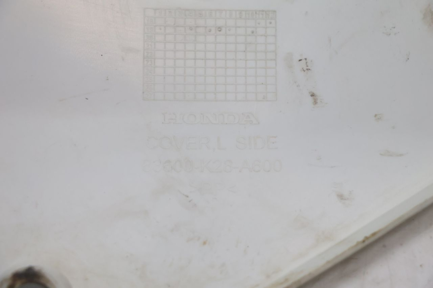 photo de REAR LEFT PANEL HONDA CRF CR-F 125 (2020 - 2021) - Surface and material condition