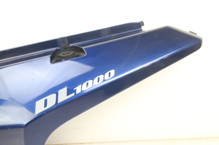 photo de REAR LEFT PANEL SUZUKI DL V STROM 1000 (2002 - 2007) - Additional view of the item