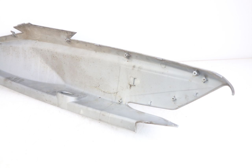 photo de LEFT REAR SIDE PANEL KYMCO DOWNTOWN ABS 125 (2015 - 2017) - Component detail