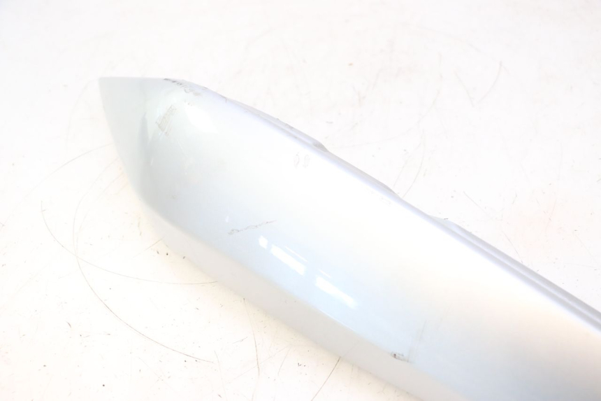 photo de REAR LEFT PANEL KAWASAKI ER-6 ER6 N 650 (2005 - 2009) - Fixing points details