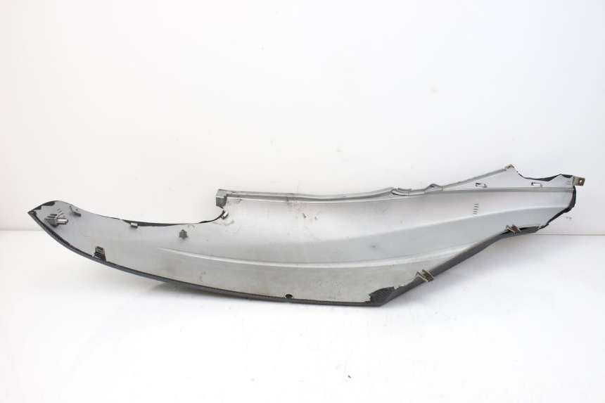 photo de LEFT REAR SIDE PANEL HONDA FES S-WING SWING ABS 125 (2007 - 2015) - Product overview