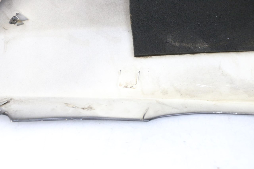 photo de REAR LEFT PANEL HONDA FJS SILVER WING SILVERWING 400 (2005 - 2008) - Alternative perspective