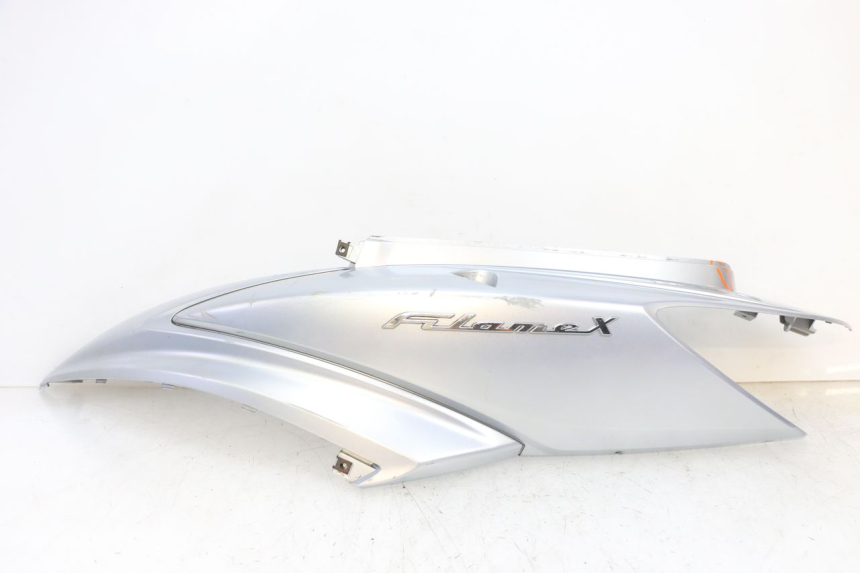 photo de REAR LEFT PANEL MBK FLAME X 125 (2007 - 2016) - Main view